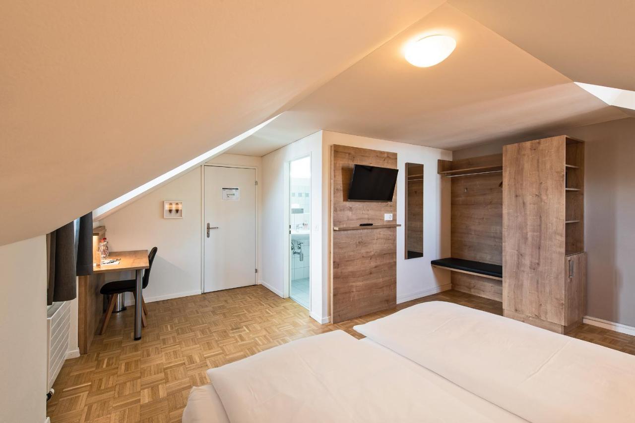 Hotel Zum Hirschen Schindellegi Esterno foto
